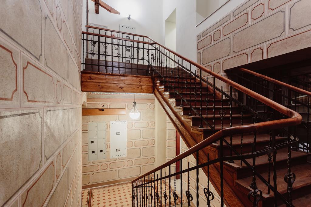 Atticus Apartments Cracóvia Exterior foto