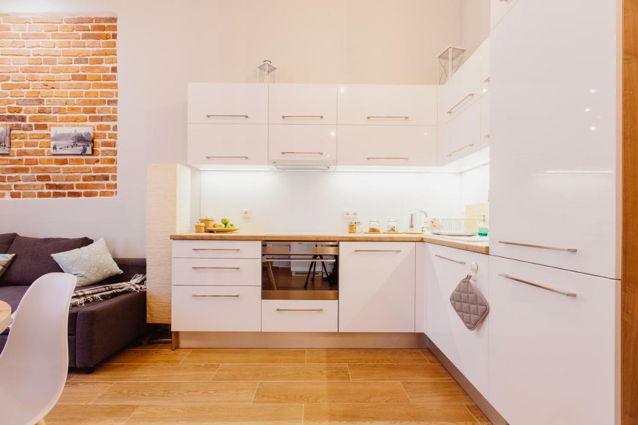 Atticus Apartments Cracóvia Exterior foto